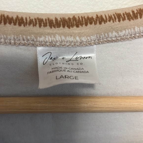 Jax & Lennon Oversized Tee - Picture 2 of 2